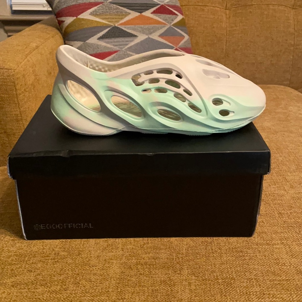 Yeezy inspired foam runners!!!